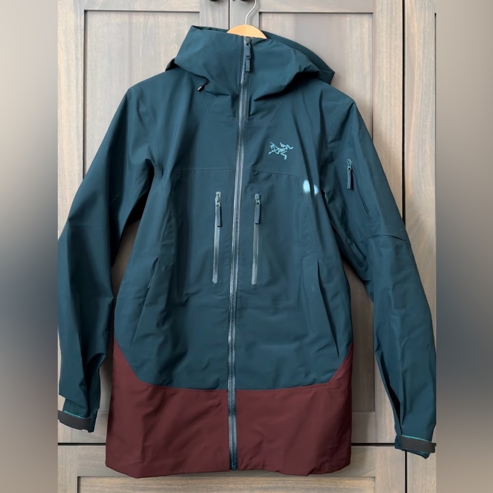 Arc’teryx Sentinel Jacket Women’s Size S